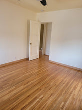 Load image into Gallery viewer, Apartment # 828