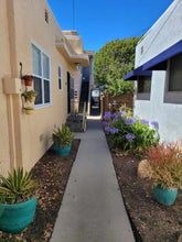 Load image into Gallery viewer, Apartment # 830